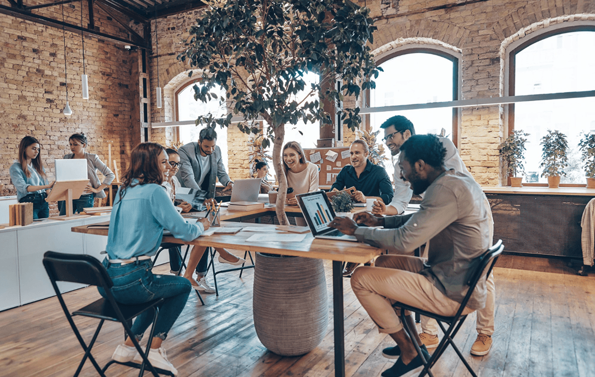 Unlocking Growth: Why Dubai is the Ultimate Hub for Global Business